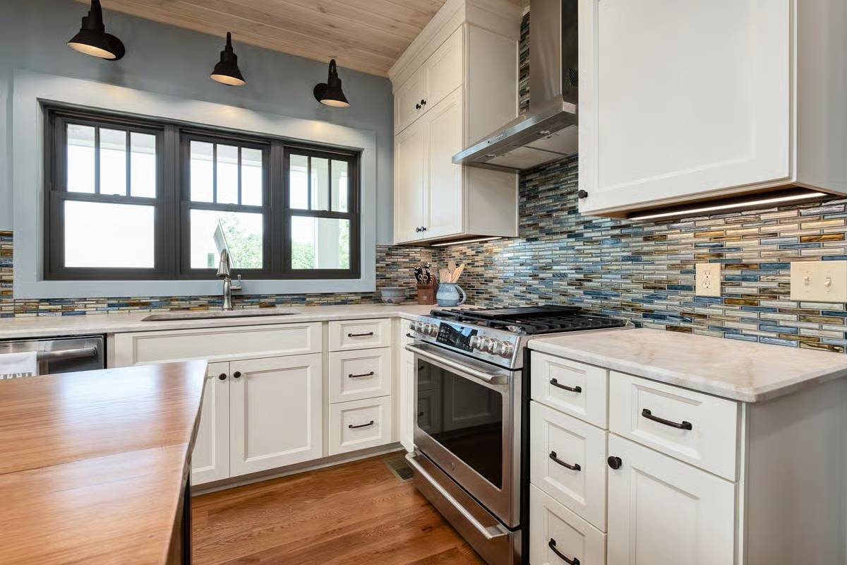 Snowy Owl 19 Loz Builders Snowy Owl 019 - Lake Of The Ozarks Home Builders