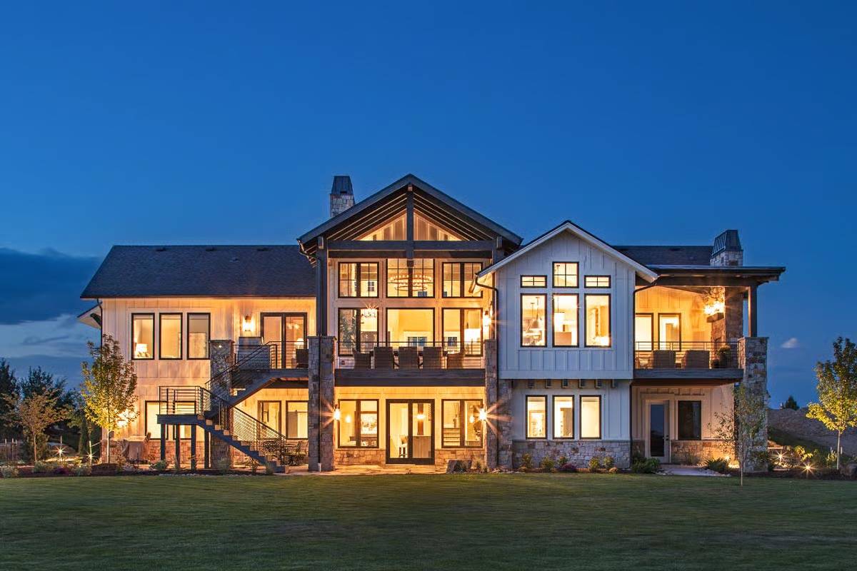 Loz Builders New American 016 - Lake Of The Ozarks Home Builders